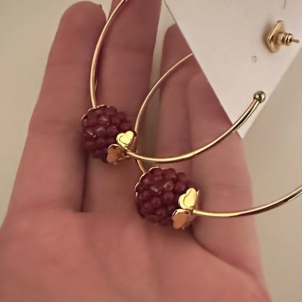 Kate Spade VERRY BERRY BEADED HOOP EARRINGS IN BURGUNDY